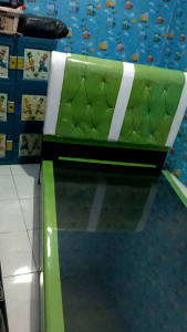 Divan sandaran tempat tidur terbaru termurah ukuran 180x200 BMS-16