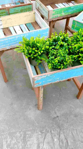 กระบะปลูกต้นไม้, กระบะไม้ปลูกผัก, ชั้นวางกระบองเพชร, กระบะปลูกดอกไม้ ที่ปลูกผักสวนครัว, ผิวมดอก สำหรับการเก็บไว้แผ่นปัง ใช้งานกลับได้ดี ผลสร้างของการจับไม้ ราคาที่หมายได้