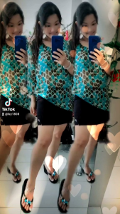 Blouse Atasan Wanita Hijau Colorful: Pilihan Elegan & Nyaman