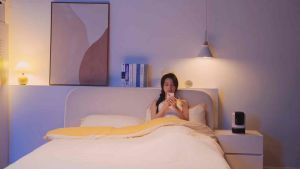 DazzleView™ Tower 2-in-1 4K Projector