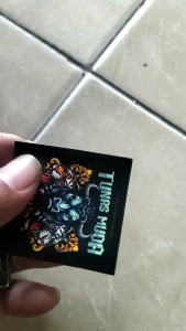 STIKER BANTENGAN ISI 24 DAN 48 PCS  BAHAN ANTI AIR(VYNIL)