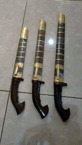 Golok Silat IPSI Tumpul Stainless Anti Karat Simpai Kuningan Ukuran Anak Remaja Dewasa
