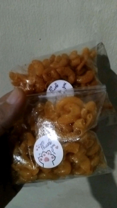 MAKARONI ENDUL CIRI KHAS CIAMIS PEDAS GURIH ASIN GURIH kemasan 50gram100gram BERSIH HIGIENIS