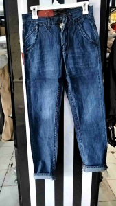 celana panjang jeans pria yang tebal dan lembut