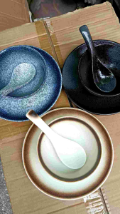 Bát đĩa gốm sứ dùng để đồ ăn trong gia đình nhà hàng Lp4s