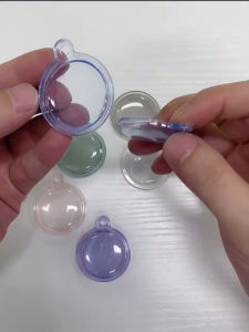 (LOCAL SELLER) air tag airtag case holder protection shell airtag case protector anti lost Keychain