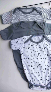 Husna Baby - isi 1/3 Pcs Jumper Pendek Kain Bayi Usia 0-6 Bulan Seri Abu