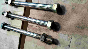 Aksesoris & Suku Cadang Traktor Kubota G1000