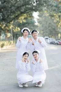 รองเท้าผู้หญิง คัทชูสีขาว รองเท้าพยาบาล แบบทางการใส่ทำงาน ใส่เรียน ส้น 2 นิ้วส้น 1.5นิ้ว มีไซส์ใหญ่สุดถึงไซส์ 44