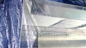 Tôn nhựa poly Khổ cao 1m và 2m rộng 1m05 x dày 6dem tôn nhựa lấy sáng dùng để che mưa nắng..