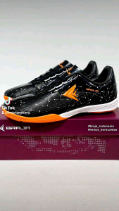 Braja-sepatu futsal Dewasa Braja speed storm In Black Orange