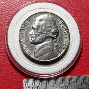 Koin Asing kuno Koleksi lawas klasik Five Cents Tahun 1965 BEKAS