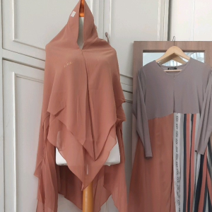 Desain Elegan Produk E-commerce: Alma Brown By Joza