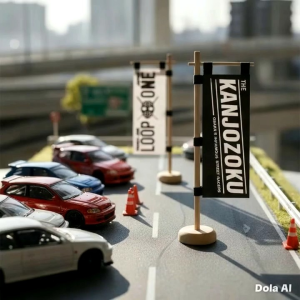 Kanjo_zoku Portable Mini Nobori Stand Flag – Small Vinyl Banner with Wooden Base Japanese Street Display for Diorama Tabletop Events & Product Promotion