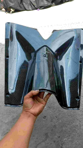 Legshield Tengah Vario 125 Old Karbon