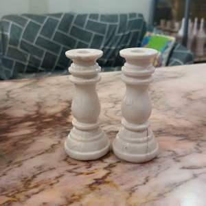 เชิงเทียนหินอ่อน ทรงสูง