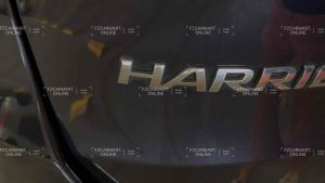 TOYOTA HARRIER EMBLEM LOGO - (ABS)