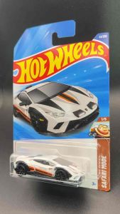 Hot Wheels Lamborghini Huracan Sterrato Case C&D 2025