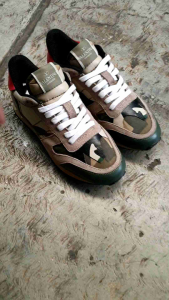 SEPATU SECOND VALENTINO GARAVANI CAMO PRINT ROCKRUNER ORIGINAL BUKAN SEPATU TIMBERLAND