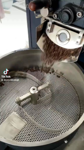 Kopi Arabika Natural Bubuk/Biji Cibunar Linggajati Kuningan Jawa Barat gunung Ciremai Sasadulur kopi