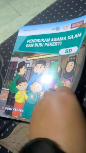 Buku PENDIDIKAN AGAMA ISLAM DAN BUDI PEKERTI SD KELAS IV KURIKULUM MERDEKA PENERBIT BUMI AKSARA oleh Ahmad Numan Zen