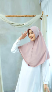 Hijab instan Nafisa by Azkia Hijab size M