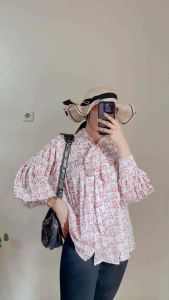 Kemeja Desain Elegan & Berkualitas Tinggi: Pilihan Tepat untuk Wanita