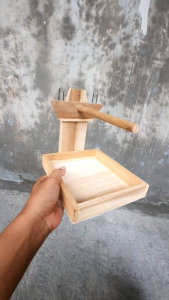 SANGKAR LAYANG TEMPEL MODEL PERSEGI