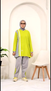 1set Setelan olahraga tunik muslimah wanitasetelan olahraga wanitasetelan tunik muslimah wanita