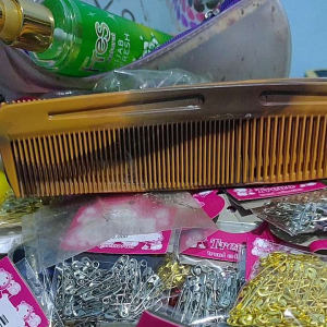 Sisir Rambut Panjang Warna Cokelat: Keunggulan & Manfaat