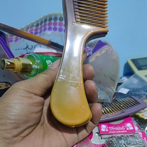 Sisir Rambut Gagang Warna Coklat Isi 12 Pcs