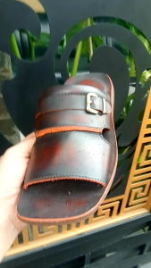 Sendal Kulit Pria Kulit Asli: Elegan & Tahan Lama