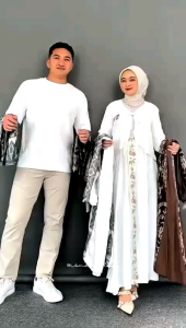 Sarimbit Couple Dress Wanita Dan Kemeja Pria Lengan Panjang Baju Couple Kondangan Pasangan Seragam Sarimbit Lebaran 2026 Set Couple Dress Kemeja Remaja Kekinian Motif Tenun Songket Etnic Terbaru