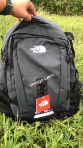 กระเป๋าสะพายข้างหลัง (เป้)