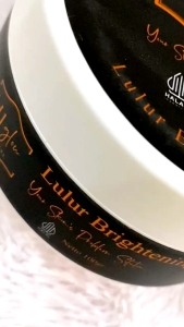 [Bisa COD] LULUR BRIGHTENING/Lulur Mencerahkan Kulit Badan/Mengangkat Sel Kulit Mati BPOM Higlow Skincare