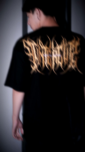 Kaos Oversize Pria Huntercutz Font Metal: Desain Metal & Kekuatan