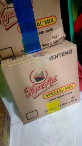 kopi kapal api spesial mix/kopi instan/ 1 dus isi ( 10 renceng x 10bks x 23 gr/Dus)