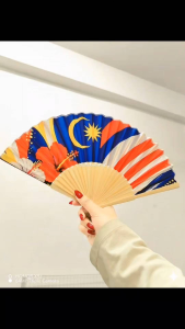 [MERDEKA] HAND FAN JALUR GEMILANG DAN BUNGA RAYA