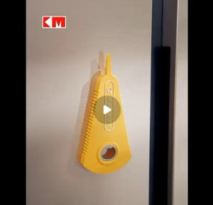 ที่เปิดขวด อเนกประสงค์ แบบพกพา 4 in 1 ที่เปิดขวดแม่เหล็ก สามารถติดตู้เย็นได้ ใช้งานได้ทั้งเปิดกระป๋อง และ ขวดเครื่องดื่ม