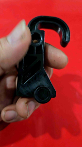 STOPER /DUDUKAN ENGSEL PINTU KULKAS POLYTRON 2 PINTU ORIGINAL 7X4CM