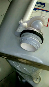 Pembilas closet duduk Pembilas single flash ditarik rantai Pompa tiang tengah kloset duduk