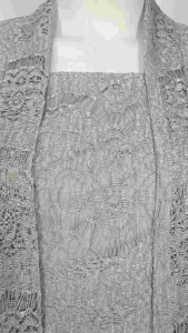 Kebaya Kutubaru Lengan 7/8: Keindahan Tradisional yang Elegan