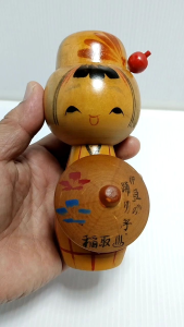 ตุ๊กตาไม้ญี่ปุ่น kokeshi japanese wooden doll
