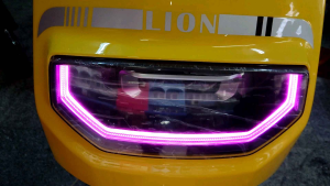 ไฟหน้า Lion E2 Z2 ในโคม ไฟหน้าแต่ง อะไหล่แต่งรถไฟฟ้า
