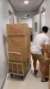 MẪU MỚI (30ml) SERUM TINH CHẤT CẤP ẨM TẶNG MẶT NẠ.Noãn thực vật. Serrum noãn thực vật. Cấp ẩm căng bóng da. Serrum căng bóng da chai 30ml