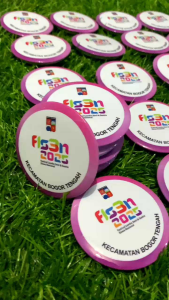 Pin/Bros peniti custom ukuran 5.8cm desain sesuka kalian harga termurah