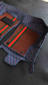 (แถมฟรีหมอน+สายเบล+รองเเขน)พรม6D รุ่นVIGO 4ประตู (คัดเกรดเองมาผลิต)