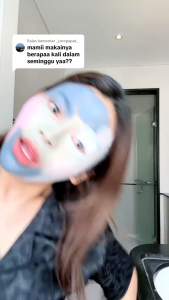 Yessicas Tea Tree & Strawberry Anti Pores & Acne Clay Stick Mask-50gr