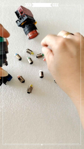 HOKOMO Illuminated Momentary Push Button Flush 1NO /1NC (without lamp) buy 10pcs free 1pcs