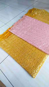 Kain Brokat Tradisional Untuk Kebaya Model Tempo Dulu